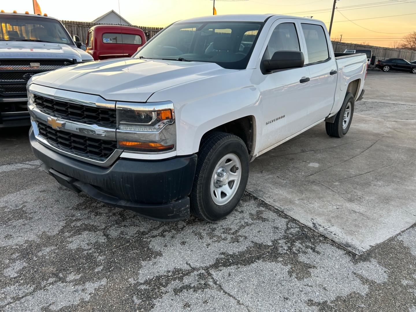 2018 White Chevrolet Silverado 1500 LS Crew Cab Long Box 2WD (3GCPCNEH3JG) with an 4.3L V6 OHV 12V engine, 6A transmission, located at 1687 Business 35 S, New Braunfels, TX, 78130, (830) 625-7159, 29.655487, -98.051491 - Photo#0